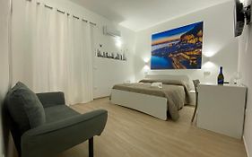 In Centro Rooms Vicino Cefalu Self-Chek-In